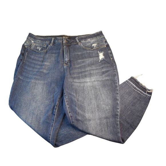 Bundle of 2 Judy Blue 24W Skinny Jeans - Picture 1 of 12